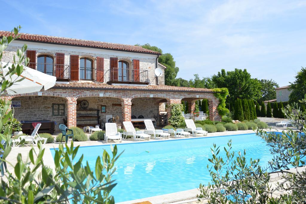 Barat  Villas Aurelia מראה חיצוני תמונה